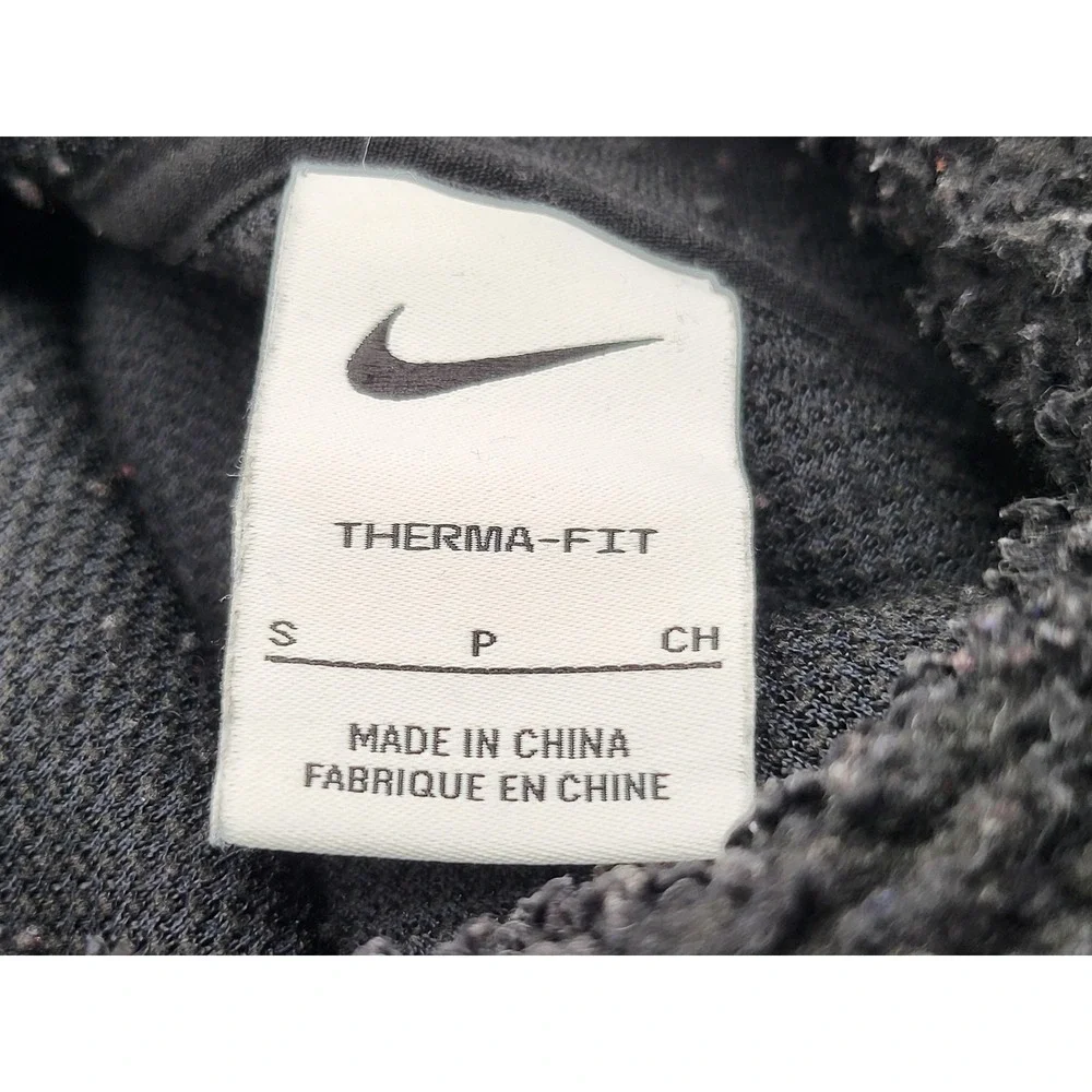 Nike Therma-Fit Hoodie Womens Small Sherpa Fleece Pullover Sweatshirt DD6470-010